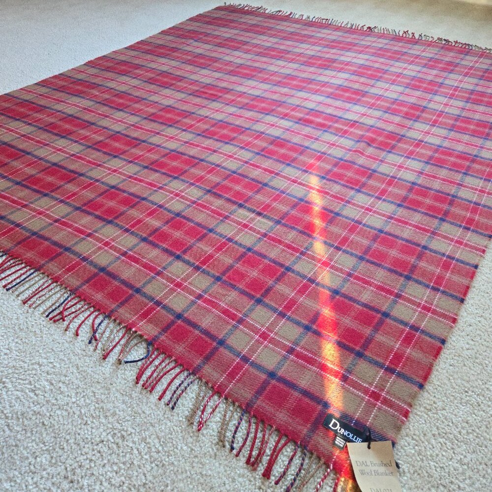 NWT Brushed Wool Throw Blanket Plaid Dunollie Castle Scotland Rare History - Picture 9 of 13
